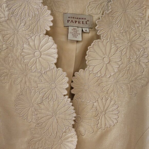 Adrianna Papell 100% Silk creme pearl shimmer Formal Special Occasion Suit 14 - Picture 7 of 16